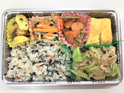 お弁当８