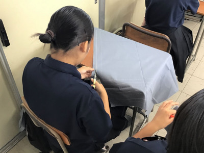 エプロン３