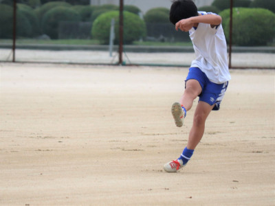 サッカー６